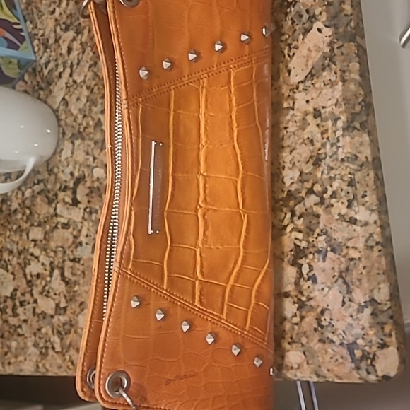 PURSE - Picture 3 of 3